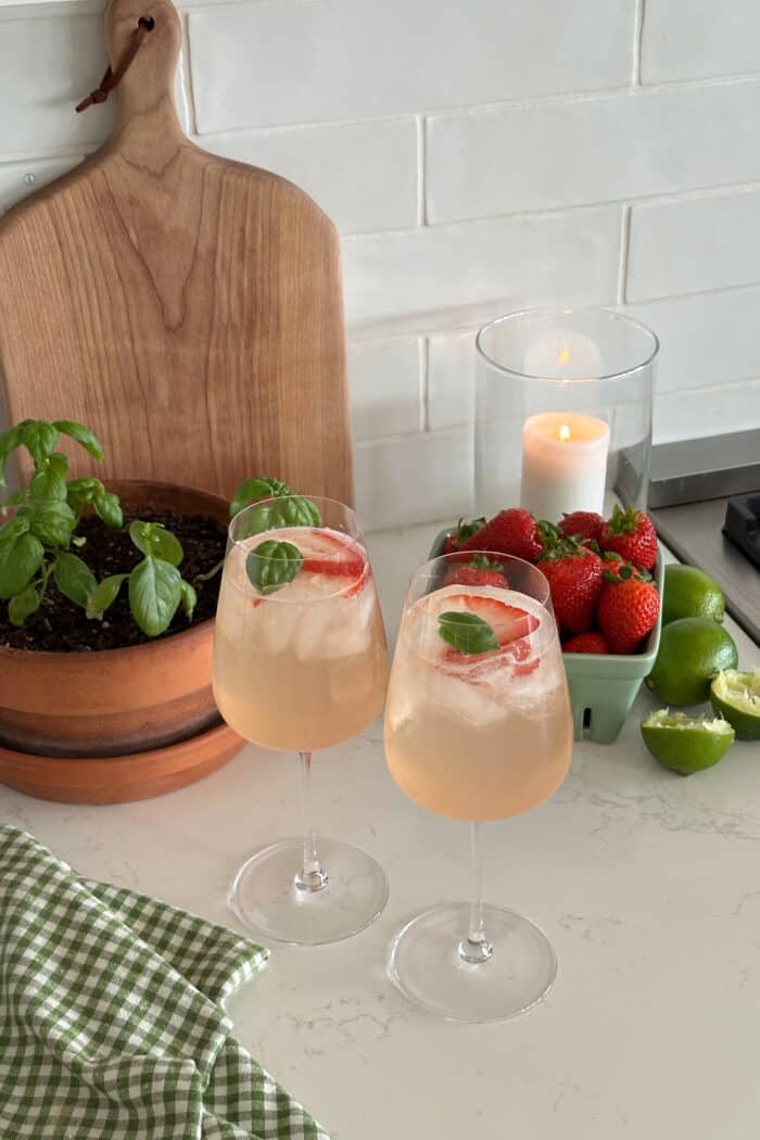 Strawberry Basil Spritz with Prosecco and Elderflower | Easy Summer Cocktail